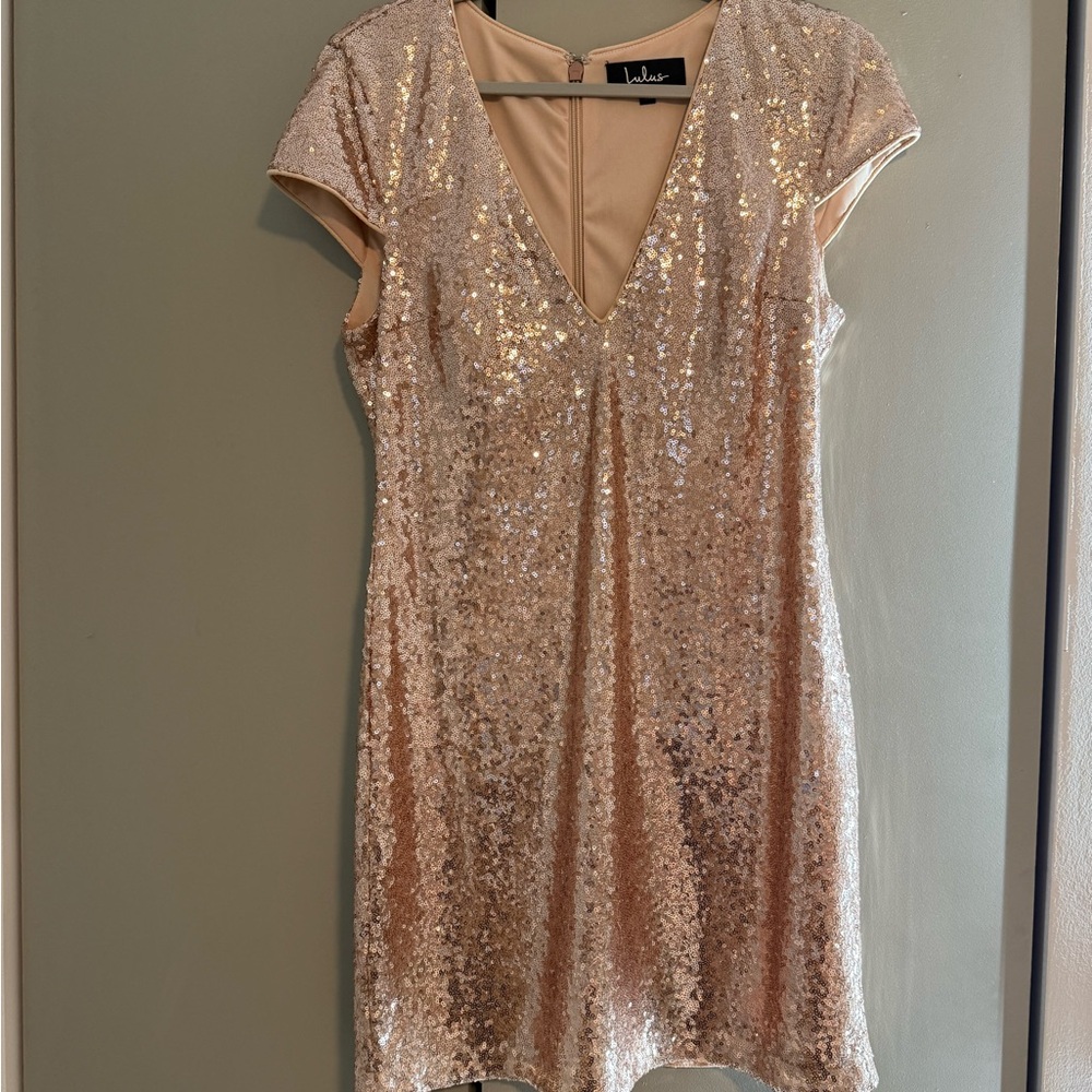 Sequin V-Neck Dress in Champagne